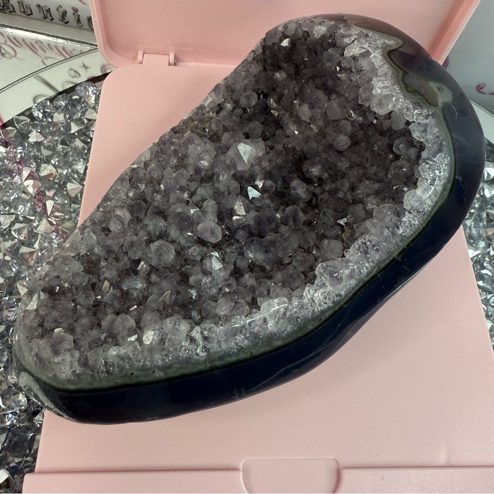 Amethyst Crystal Geode Slice - Purple and Gray Sparkle rock healing crystal